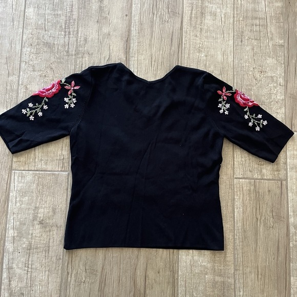 M Nicole Evening Embroidered Beaded Top Stretch Roses V Neck Size L Cottagecore - Picture 7 of 8